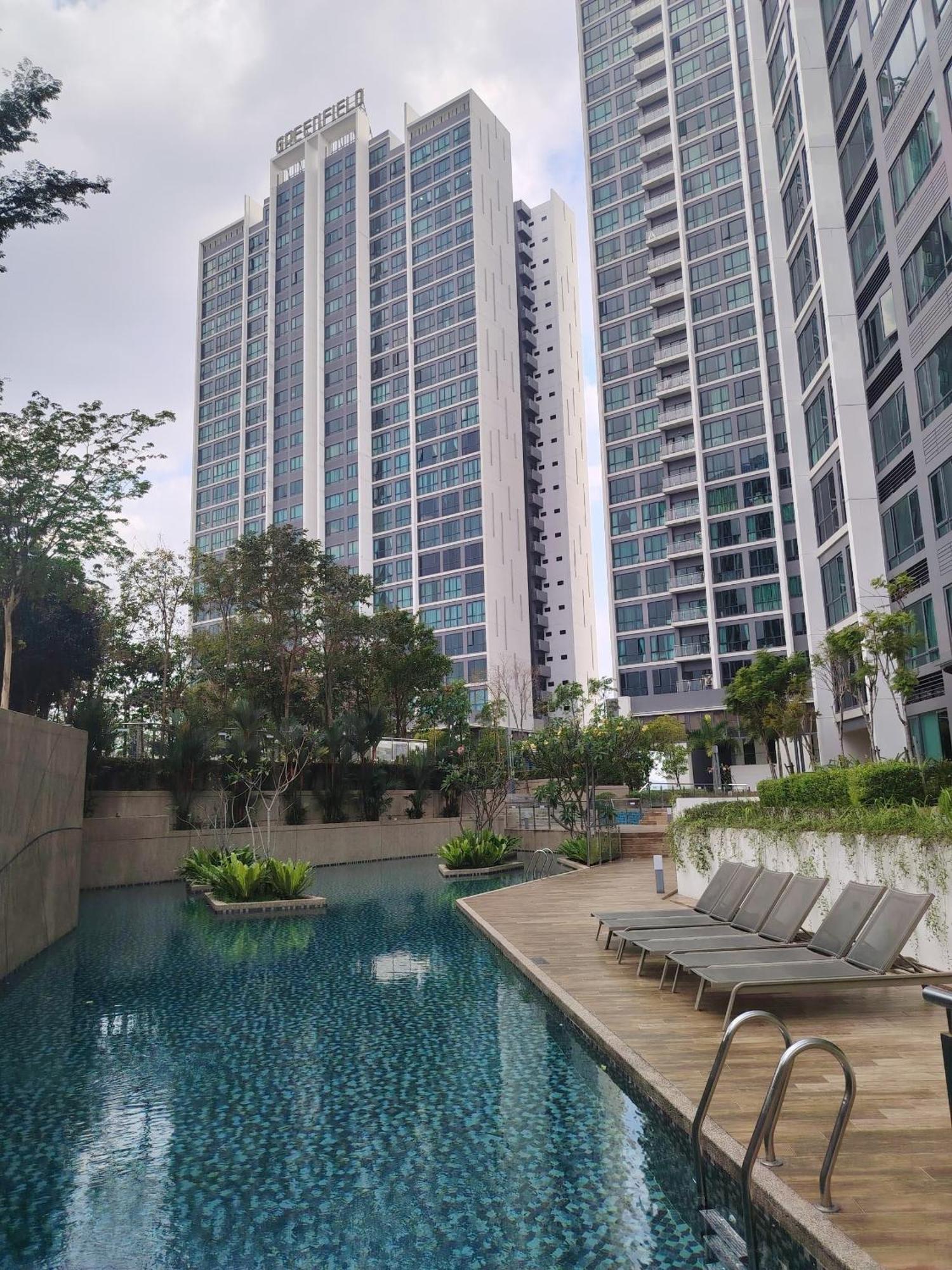 Greenfield Residence With Amazing Pool View And High-Speed Wi-Fi Petaling Jaya Exterior photo